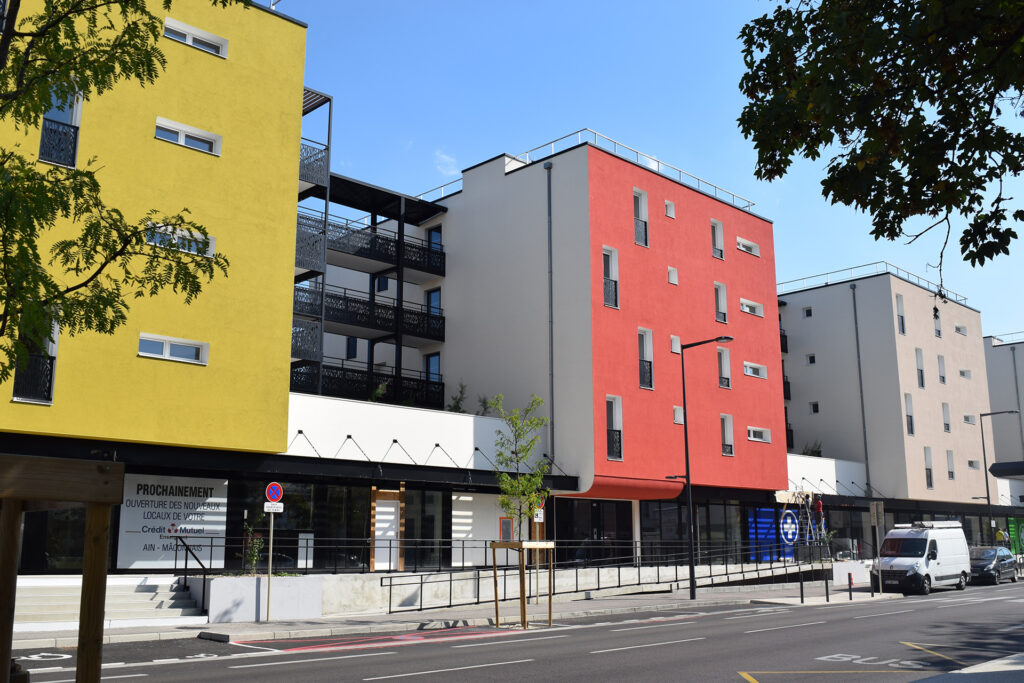 Construction d'un ensemble de 40 logements et 7 commerces - Mâcon