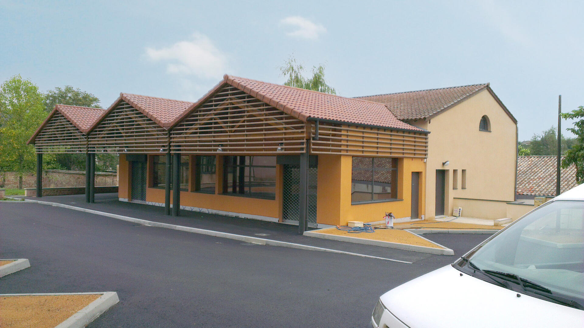 Rénovation et extension d'un bâtiment communal pour l'installation d'une boulangerie - Igé