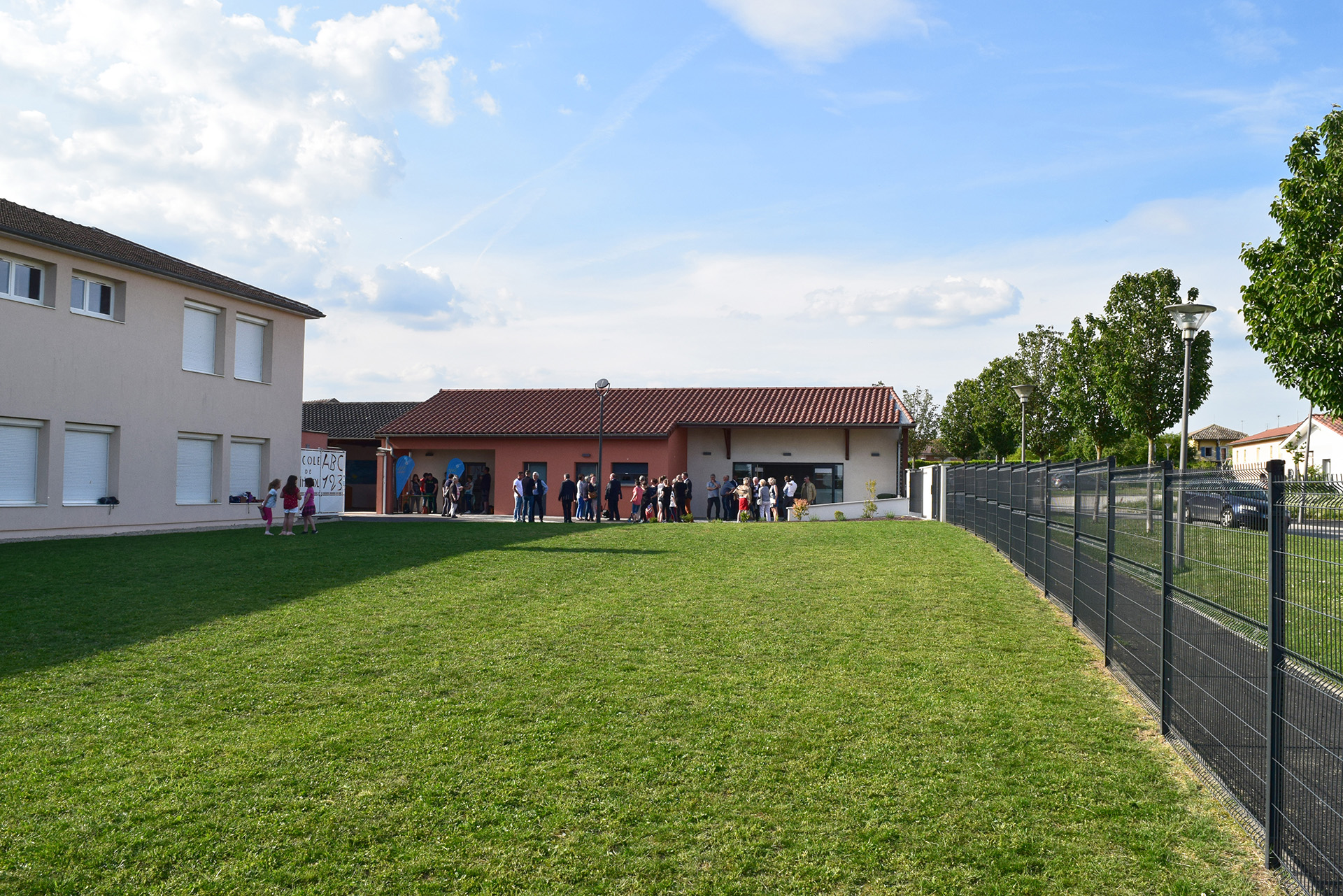 Construction d'un restaurant scolaire/ garderie pour l'école Limerol - Feillens